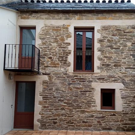 Apartamentos Fons Sacrata A Fonsagrada Bagian luar foto
